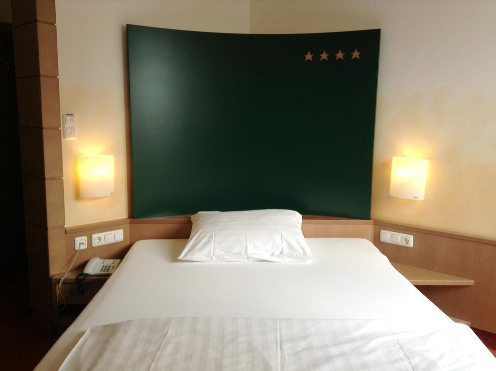 1A Landhotel Schicklberg Kremsmünster Szoba fotó