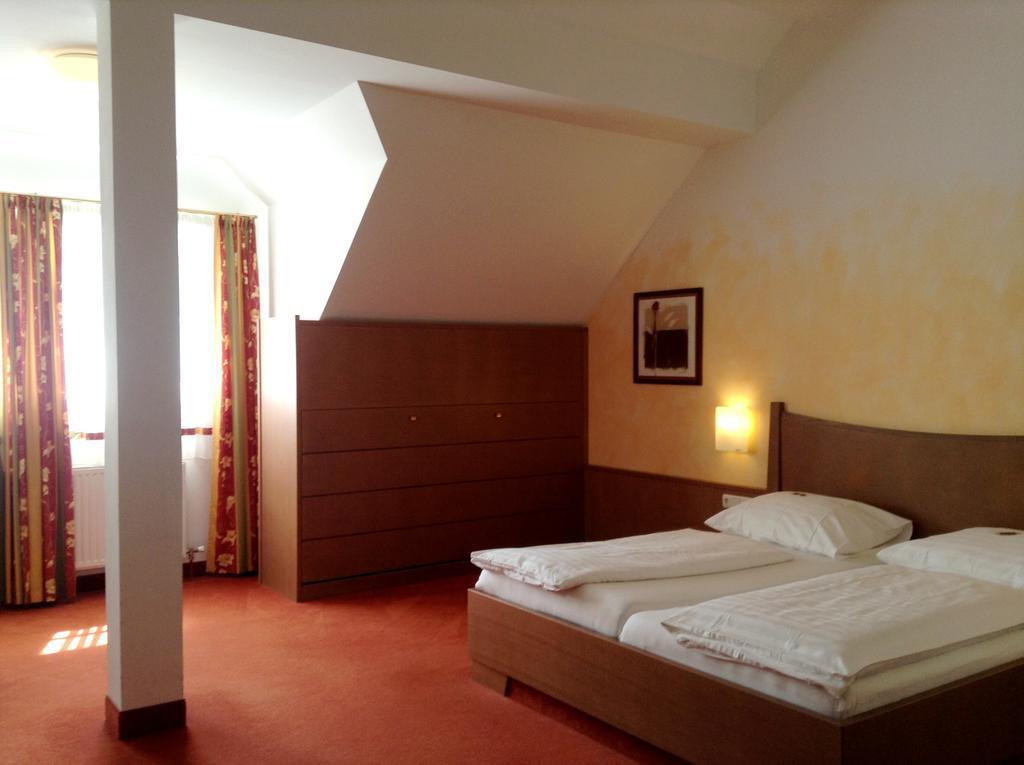 1A Landhotel Schicklberg Kremsmünster Kültér fotó